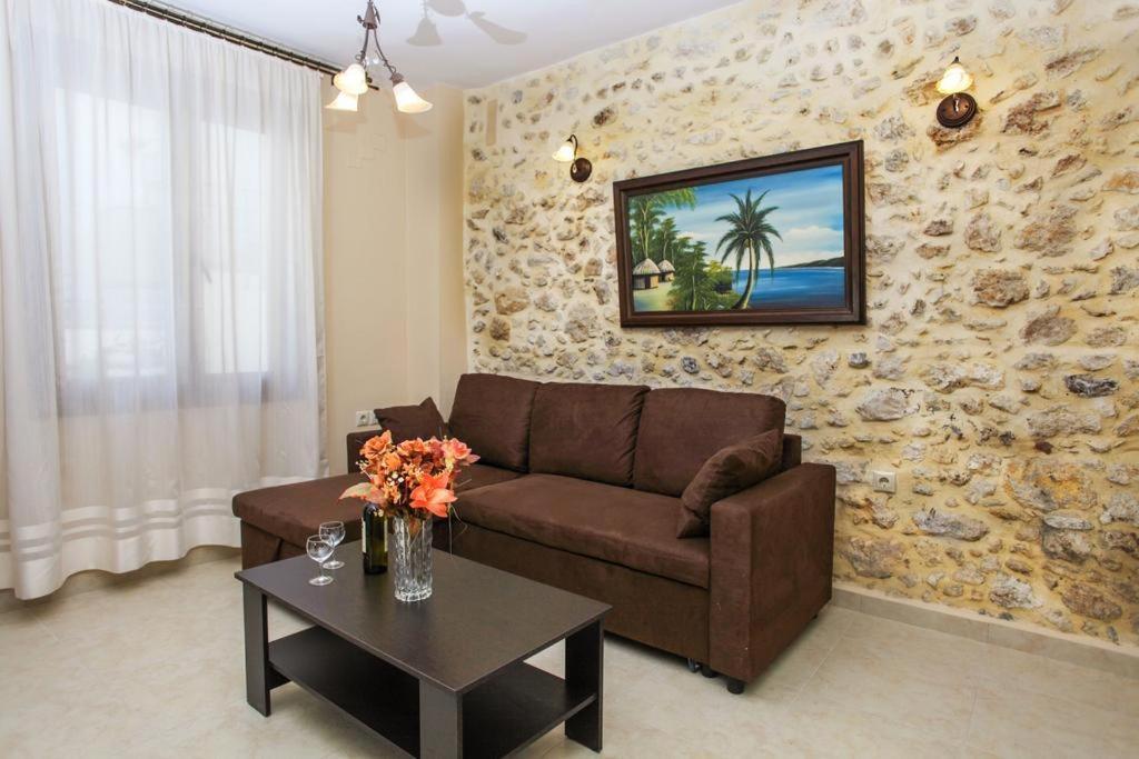 Argyro House II Apartment Rethymno  Bagian luar foto