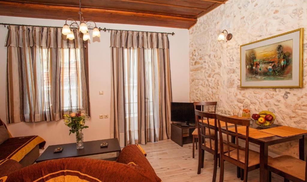 Argyro House II Apartment Rethymno  Bagian luar foto